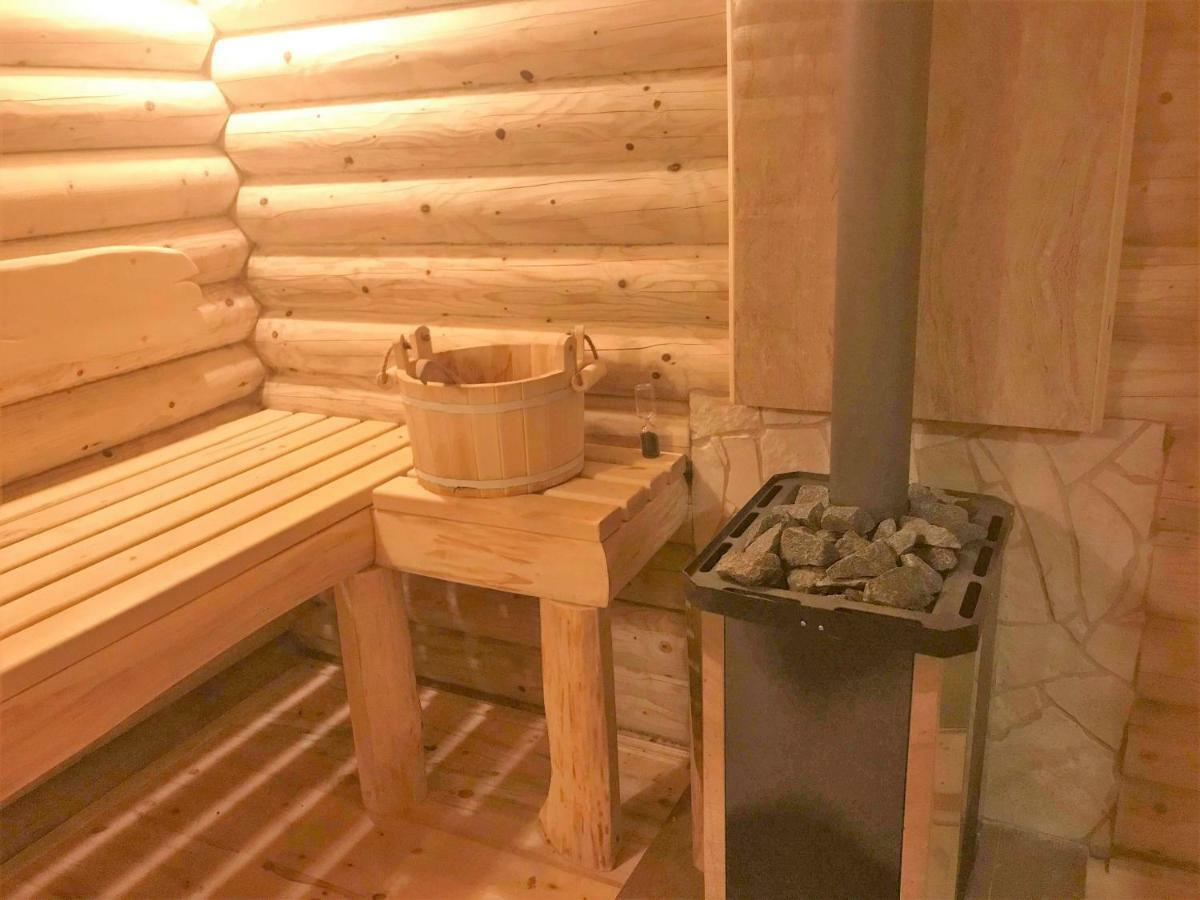 Eko Apartmani Krackovic Golubovci Buitenkant foto