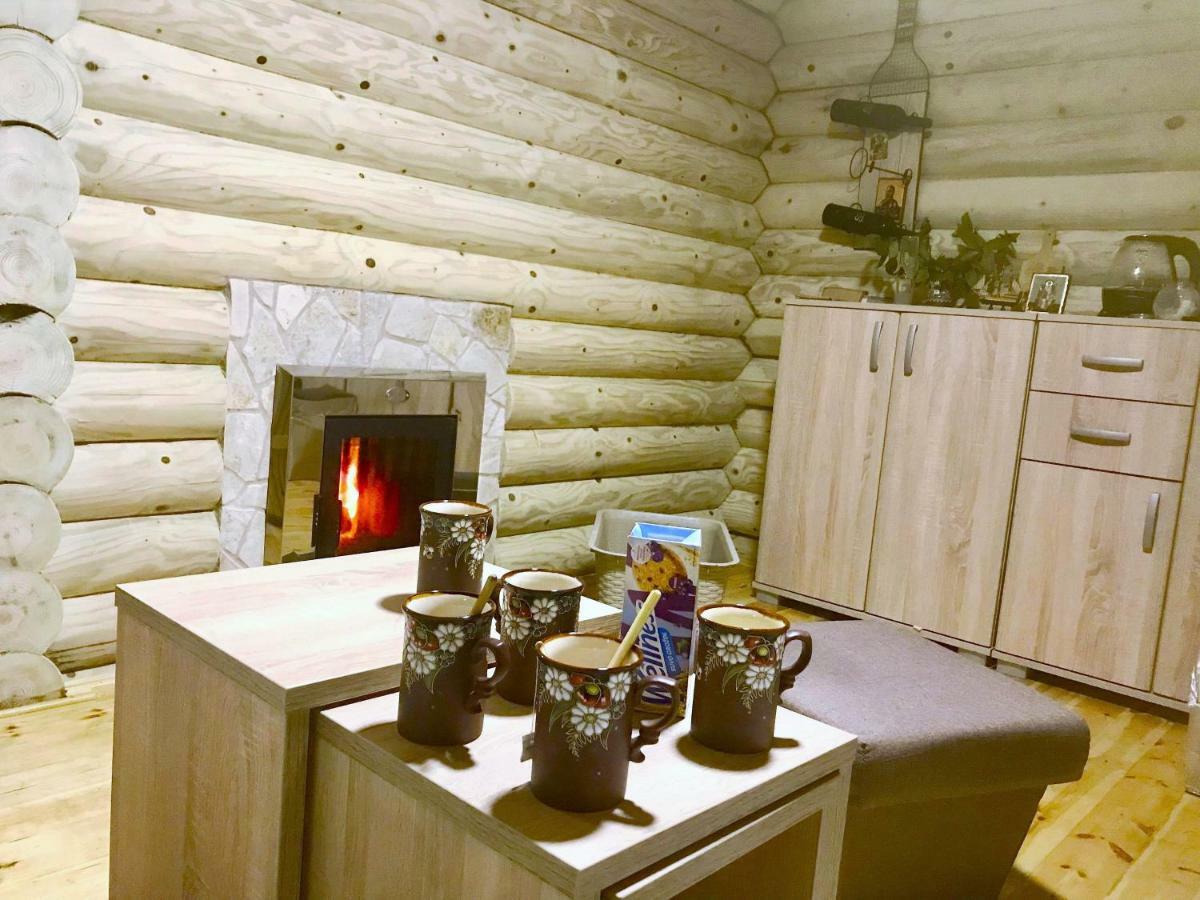 Eko Apartmani Krackovic Golubovci Buitenkant foto